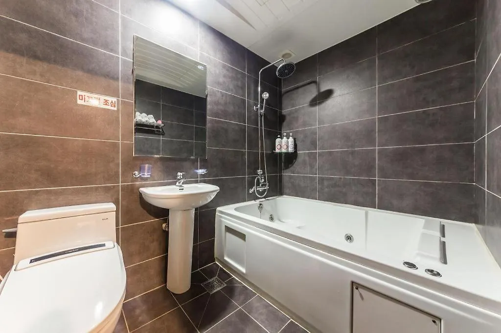 Nabiya Hotel Incheon